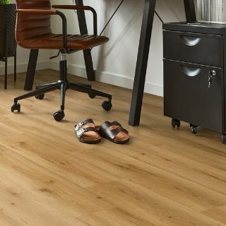 🏡✨ Nová podlaha, nový pocit domova! Ecoline Click 9594 Dub Vidiecky – švajčiarska kvalita, mäkký došľap, zdravé bývanie 🌿💚...