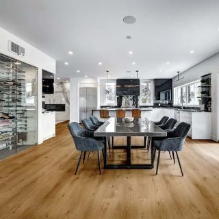 🔥 Ecoline Click 9524 Dub Taliansky Prírodný – keď sa švajčiarska technológia spojí s prírodnou krásou dubu. 🌳 ✅9,5 mm...