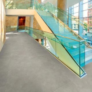 ✨ Ticho, štýl a top technológia v jednom! Predstavujeme Projectline Acoustic Click 55604 – Betón Svetlo šedý s...